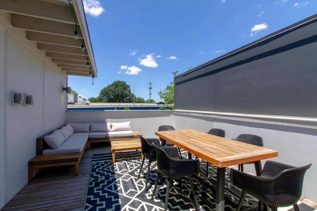 City Chic Private Rooftop Minutes To Downtown 纳什维尔