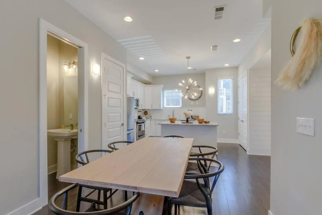 City Chic Private Rooftop Minutes To Downtown 纳什维尔